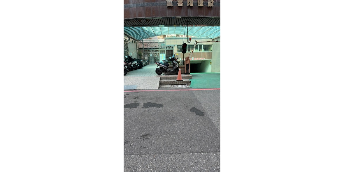 43690263d24a68451f3b61874c467204